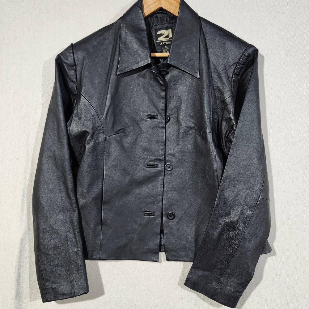 Rue 21 Black Genuine Leather Jacket Womens Size Medium Button Front Collared 90s
